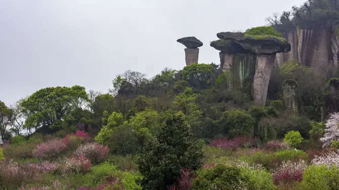Hou Mountain