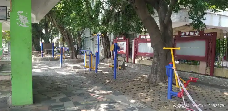 Hotels near Tanweicun Jiangbian Park （North Gate）