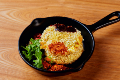 XIAO YI SI·SI WA WA