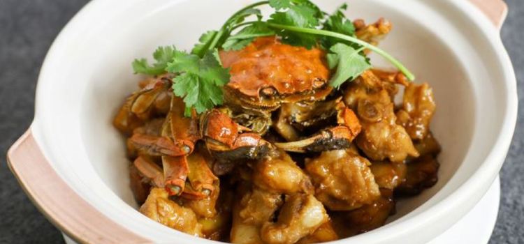 BAIWEICHAUN RESTAURANT·Pavilion Court · Friendship Court