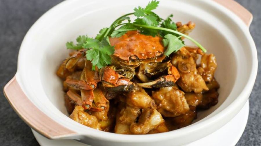 BAIWEICHAUN RESTAURANT·Pavilion Court · Friendship Court