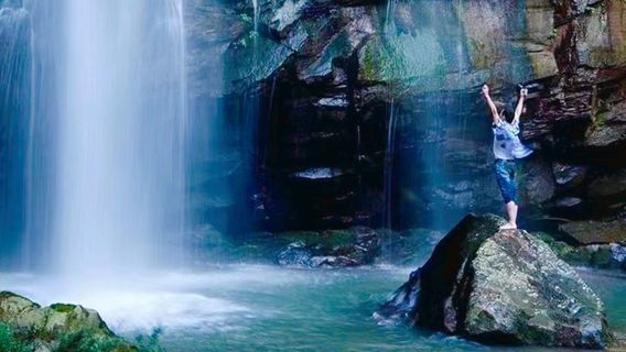 Fobao Mountain Scenic Area