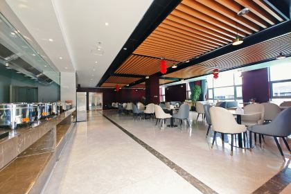 普兰平措康桑富氧酒店·餐厅