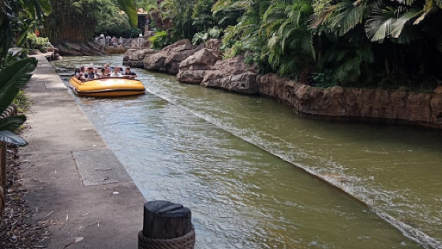 Jurassic Park River Adventure™