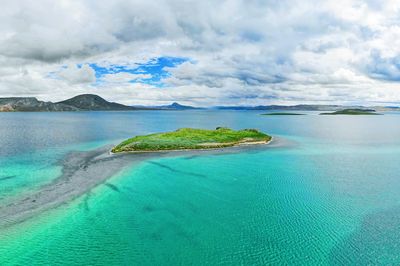 Tso Ngön Bird Island