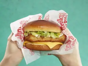 Portillo's & Barnelli's Chicago