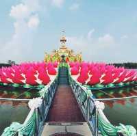 วัดงามริมแม่น้ำ