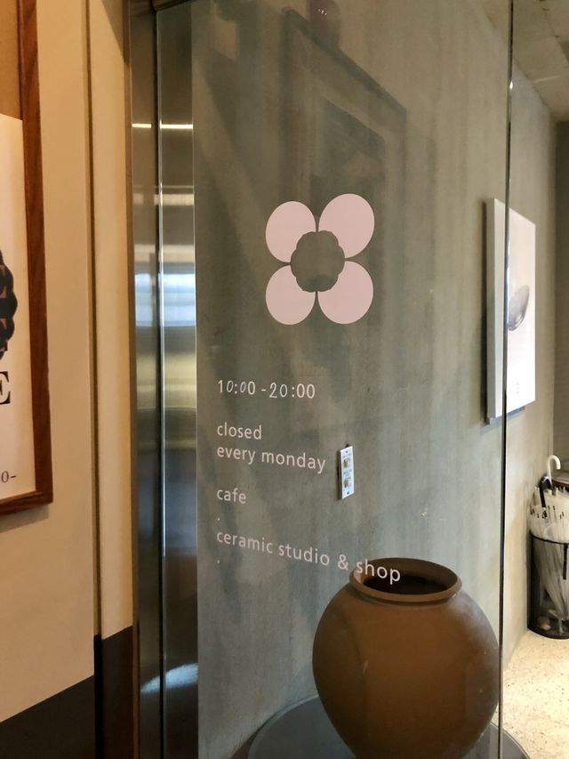 altTitle