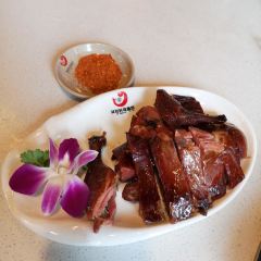 LIN HE XUAN WU YU FU User Photo