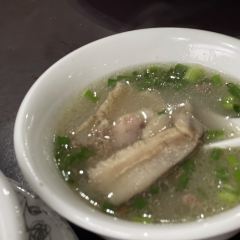 Cuihua Stone Pot Restaurant with Local features User Photo