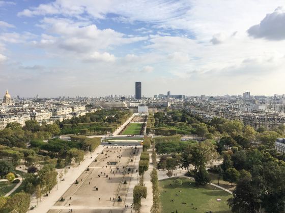 Parc du Champ de Mars