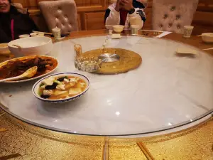 重庆人家川菜馆