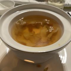 Sun Chateau On The Bund User Photo