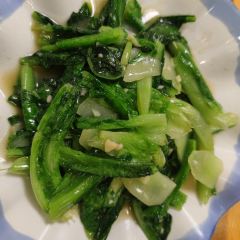 HUANG JIE NONG GU FAN User Photo