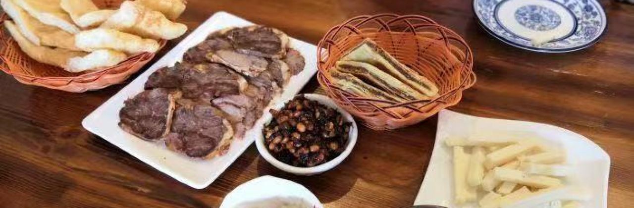 库伦旗金莎湾温泉酒店·三楼用餐中心