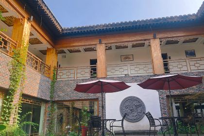 Yiyunjingpinliansuokezhanzhong Restaurant (tai'erzhuanggucheng)
