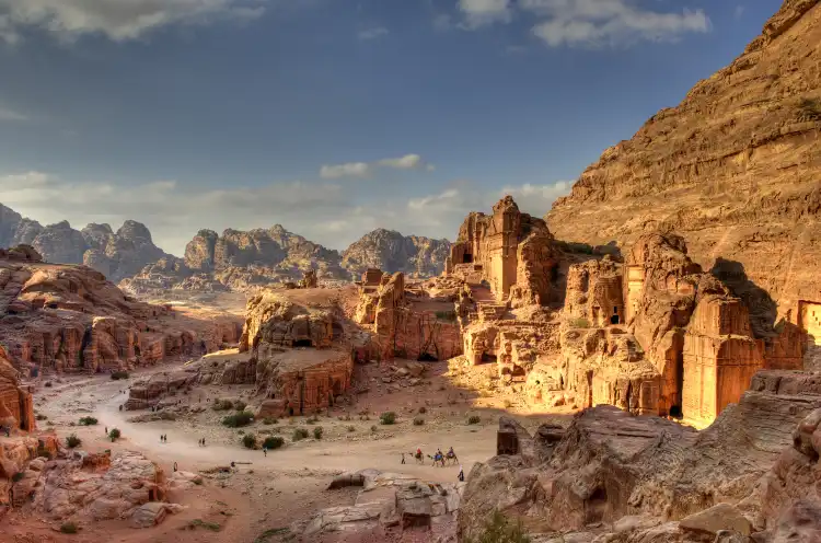 4-Star Hotels in Jordan