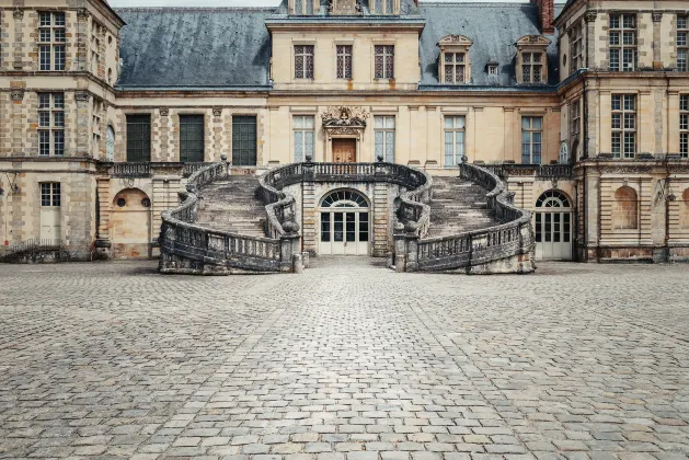 Апартаменты в г. Обервилье