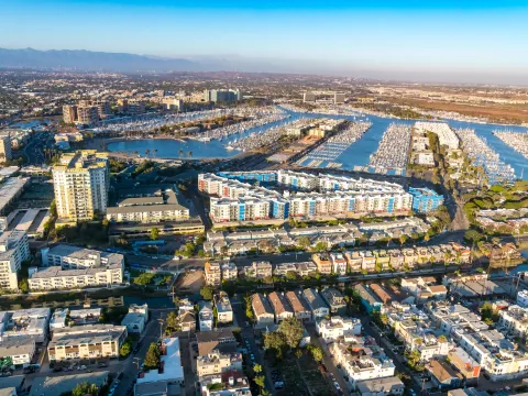 マリナ・デル・レイ