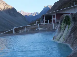 Termas Valle de Colina