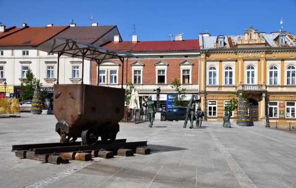 Upper market square