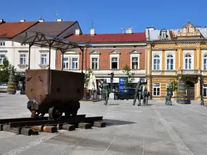 Upper market square