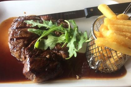 Dundee’s Restaurant