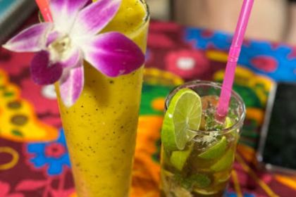 Reua Thong Bar & Restaurant