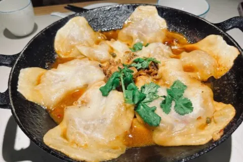 徐小姐爱地锅(云龙万达店)