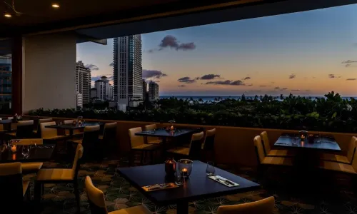 THE TERRACE WAIKIKI
