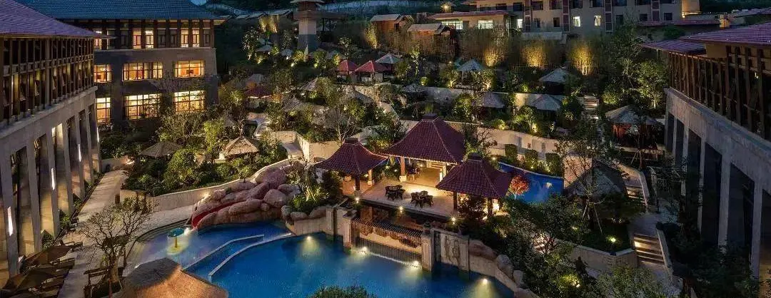 Hot Springs Attractions