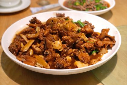 隔壁饭店