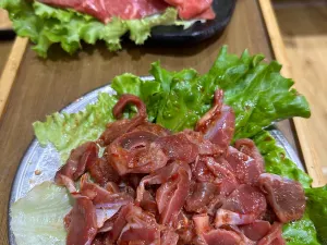 宏宏無煙石板燒烤