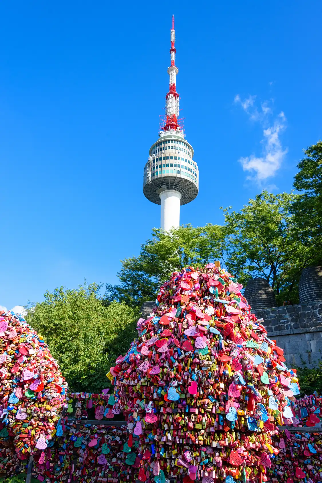 N首爾塔愛情鎖牆附近的飯店
