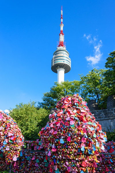 Romantic Night Ride & Love Locks at Namsan Cable Car | Trip.com Seoul