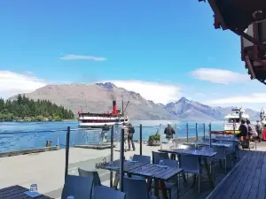 FINZ Seafood & Grill