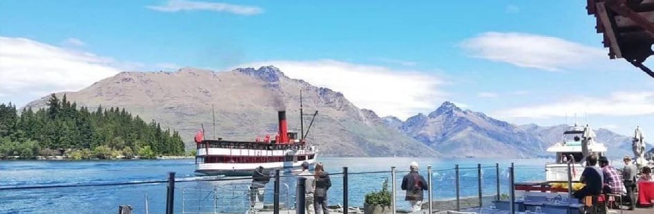 FINZ SEAFOOD & GRILL