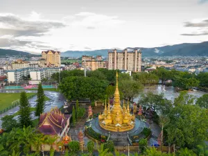 Menglian Shwedagon Pagoda