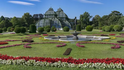 Parco del Castello di Schönbrunn attraction in Vienna