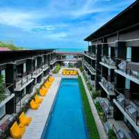 ลาลูน บีช รีสอร์ท