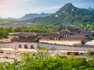 Gwanghwamun Square