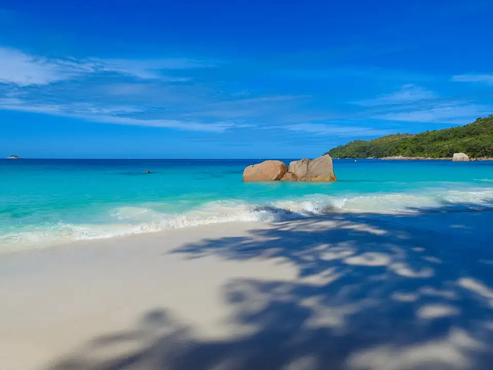1_หาดในทอน