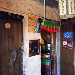 MAKYE AME 여행 사진