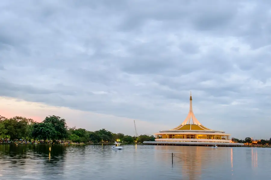 Surat Thani Rama 9 Public Park