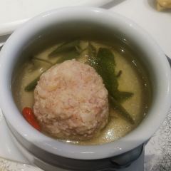 Shanghai Jichen Weijing Hotel · Jiuxi · Four Seasons Huaiyang(jingandian) User Photo