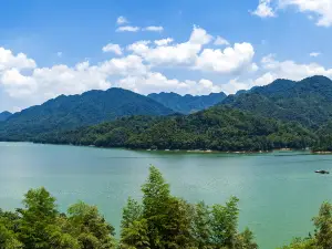 National Forest Park of Taohuajiang of Hunan