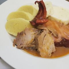 V Restaurant 여행 사진