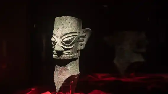 China Sichuan Chengdu Sanxingdui Museum English tour guide|Chinese tour guide|Professional tour guide service [special car pick-up can be arranged]
