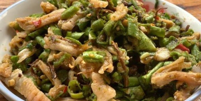 蔡丽舂鸡脚(欣城花园店)