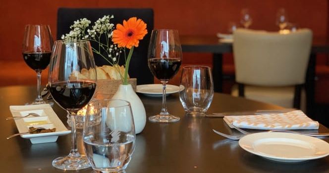 Momenti Italian Food & Wine
